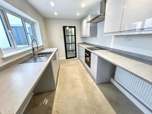 Photo 9- click for photo gallery